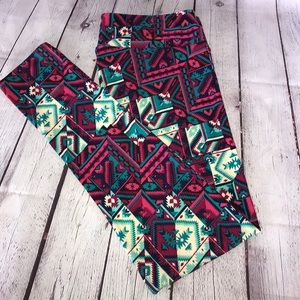 LuLaRoe size Tall & Curvy TC Leggings teal pattern